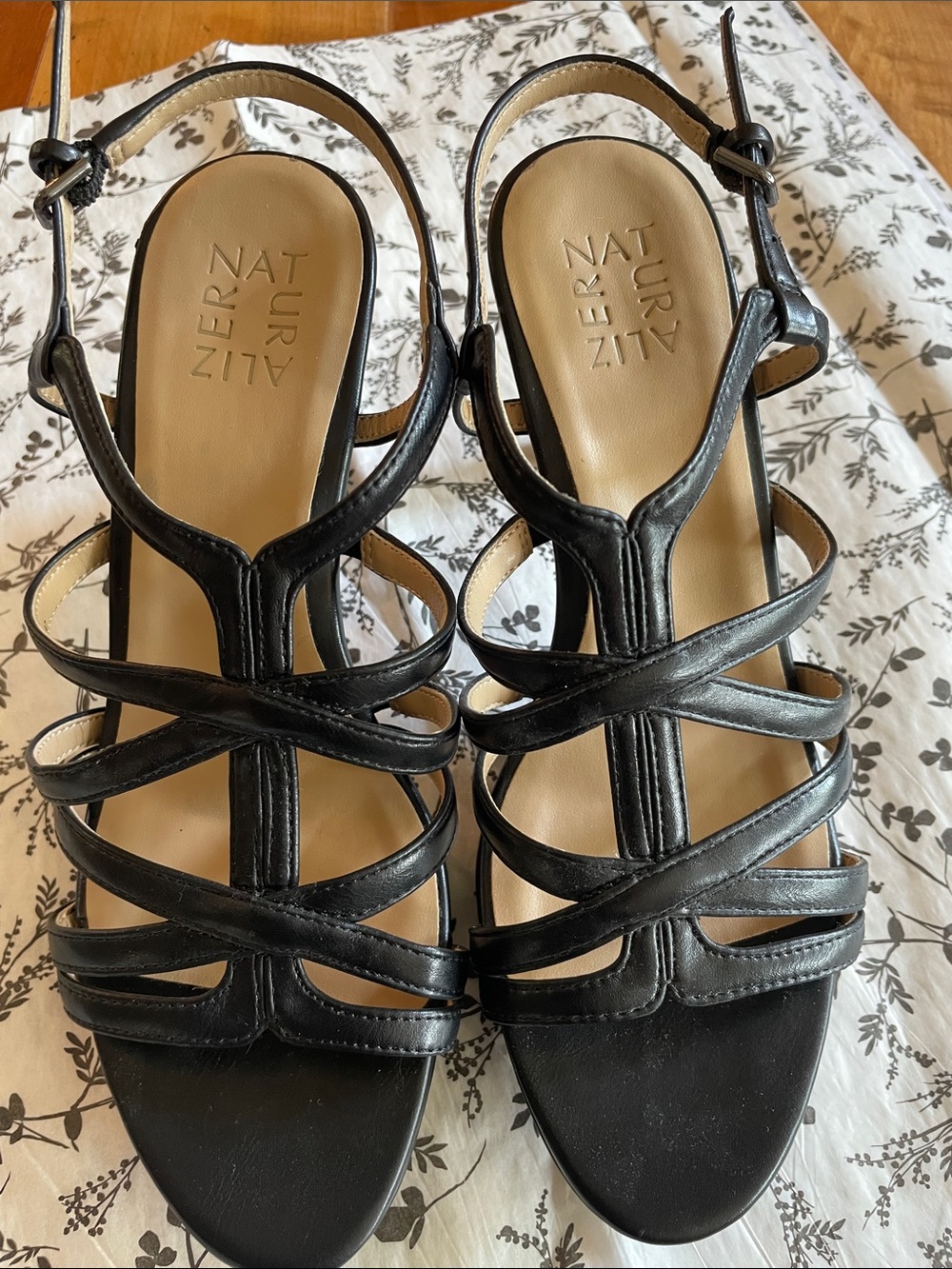 Naturalizer Baylor Black Strappy Slingback Heels. NWOT. Never worn! Brand new. - Picture 13 of 15